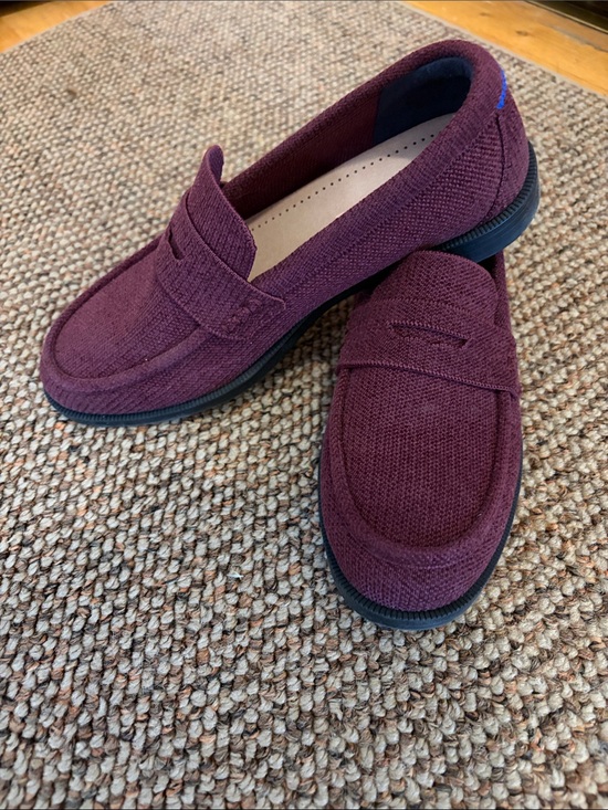 Rothy's Shoes - The ReVelvet™ Penny Loafer
ReVelvet™ Syrah size 7